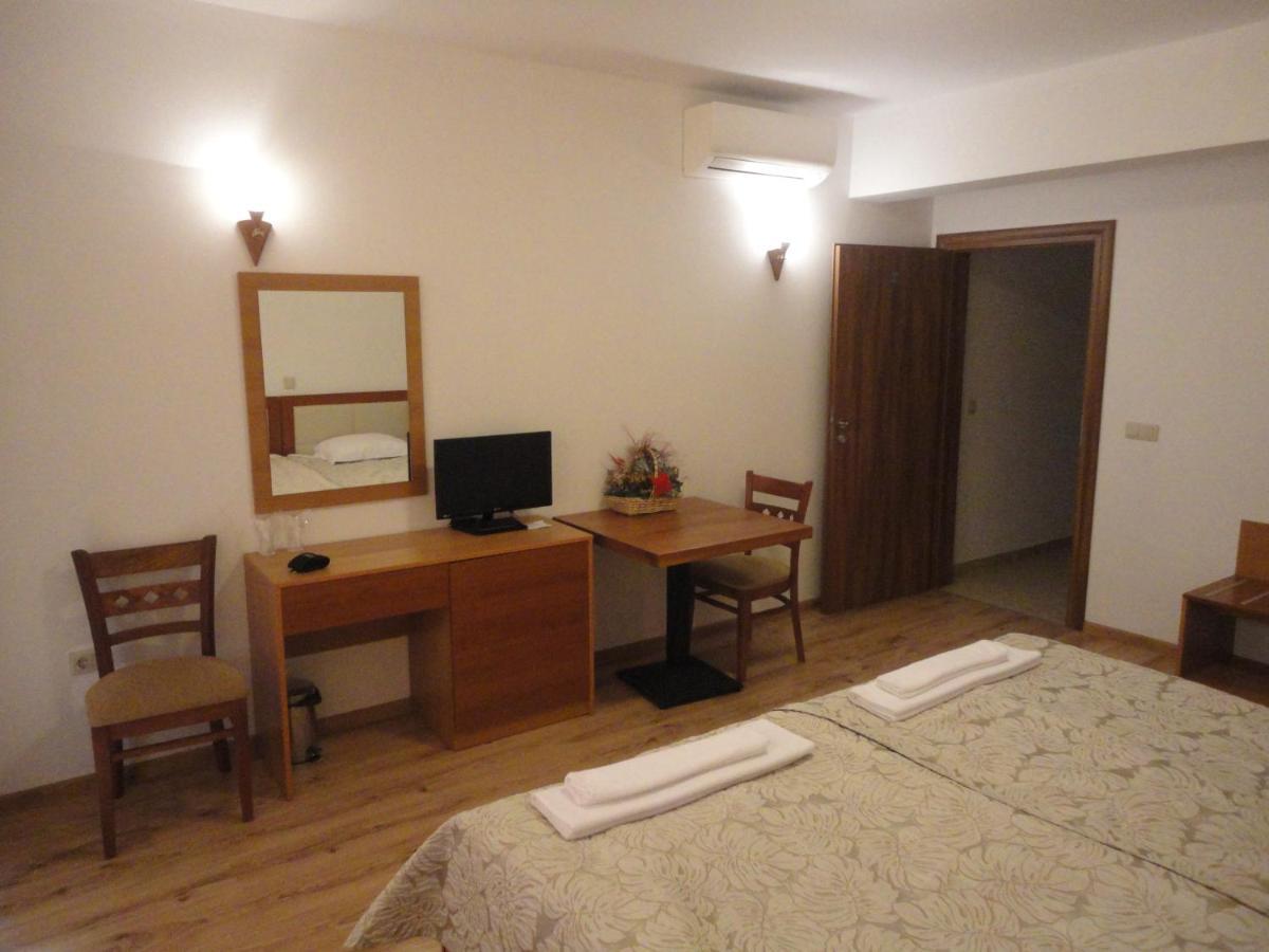 Hotel Orehite-G 多布里奇 外观 照片
